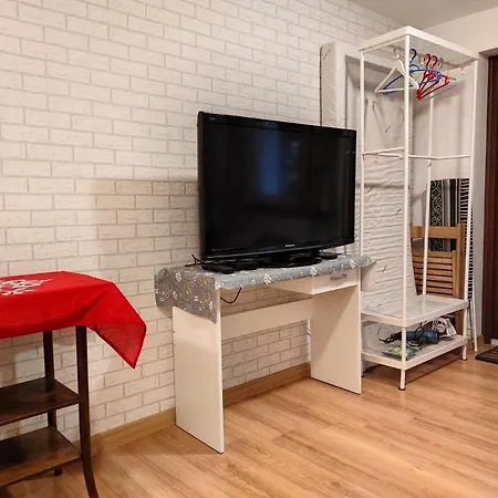 Flinstones Apartment *